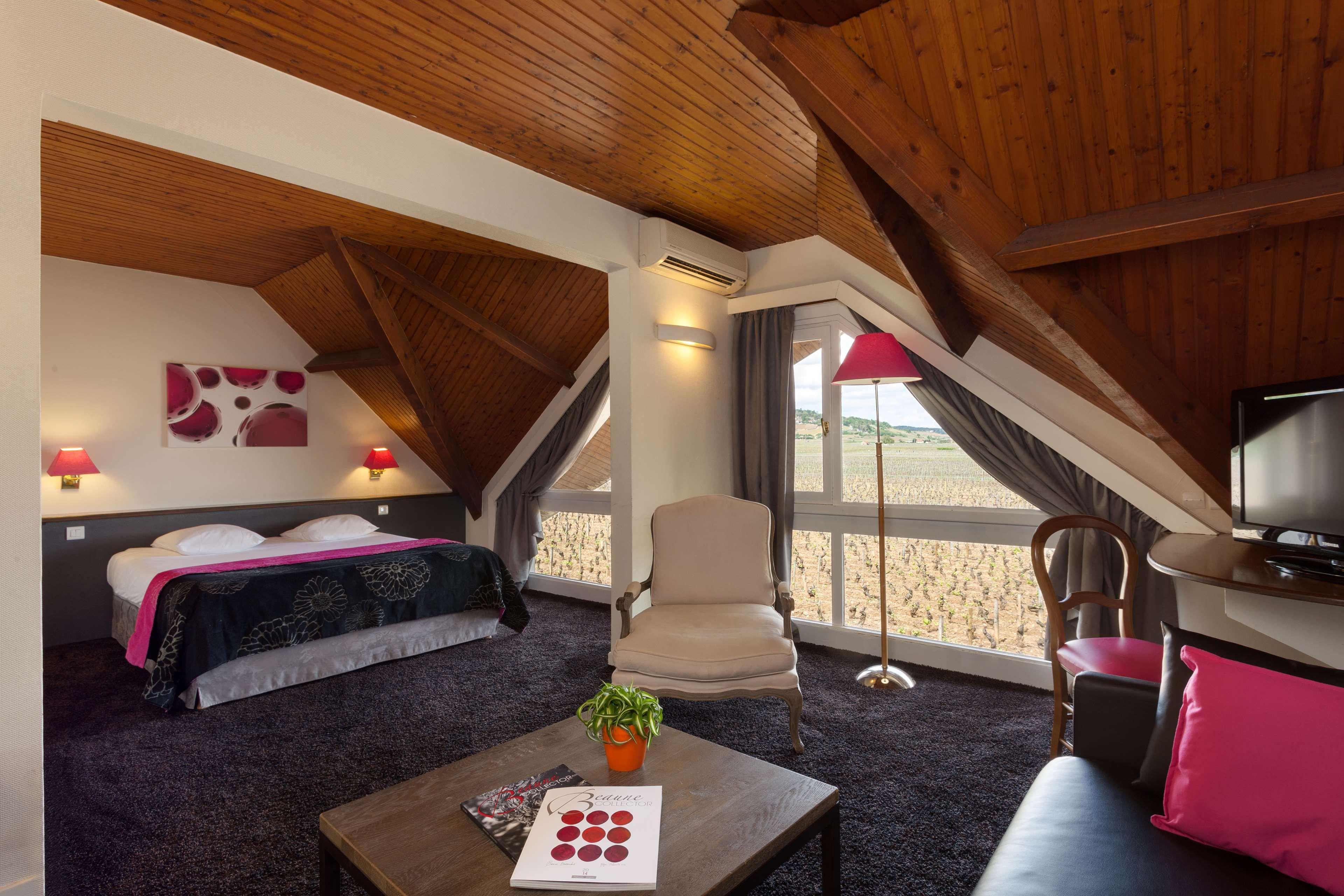 Kyriad Prestige Le Panorama Hotel